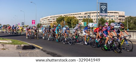 Main group of riders / Cycle Race \