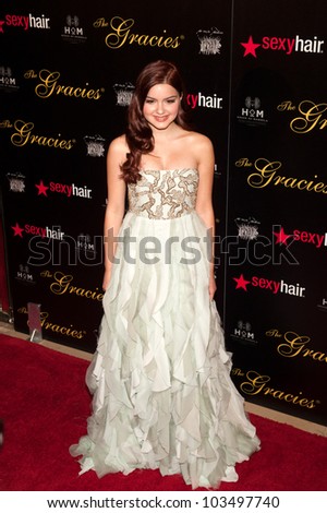 BEVERLY HILLS, CA - MAY 21: Ariel Winter arrives at the 2012 Gracie Awards Gala on May 21st 2012 at the Beverly Hills Hilton in Beverly Hills.
