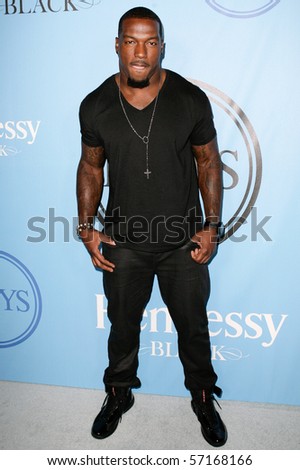 HOLLYWOOD, CA. - JULY 13: San Francisco 49ers football player Patrick Willis attends Fat Tuesday at The ESPYs on July 13, 2010 in Hollywood, Ca.
