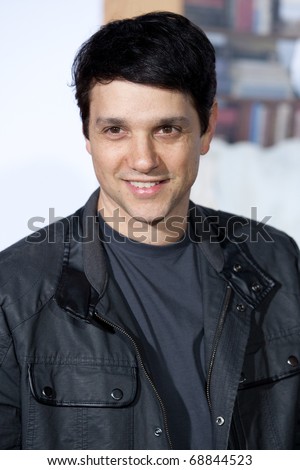 ralph macchio kids. ralph macchio karate kid