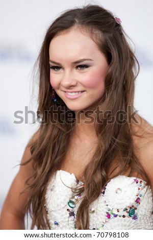 madeline carroll 2011. Actress Madeline Carroll