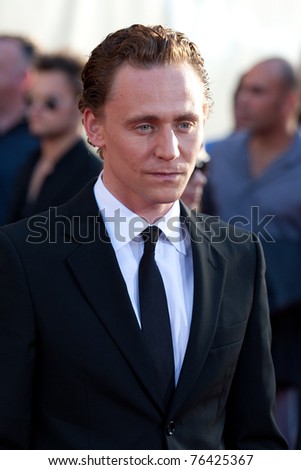 MAY 2 Tom Hiddleston arrives at the
