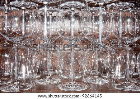 Empty glasses in a restaurant waiting for customers