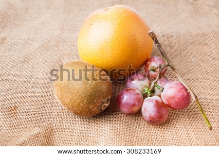 Fresh fruit, nature style