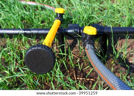 Portable garden plastic pipe system with a mounted shower sprayer head