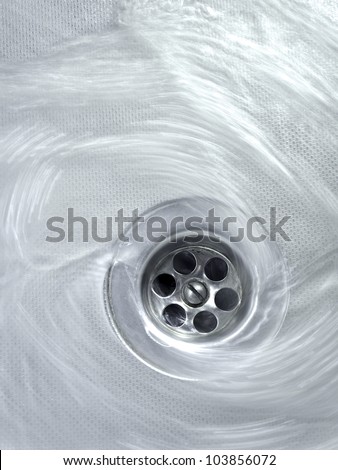 water swirl flow to the kitchen drain
