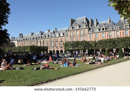 PARIS, FRANCE-OCTOBER, 10: The Place des Vosges is the oldest planned square in Paris today was a magnificent setting for festive occasions  on October 10, 2012 in Paris.