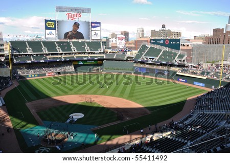 target field seating view. 15: View of Target Field