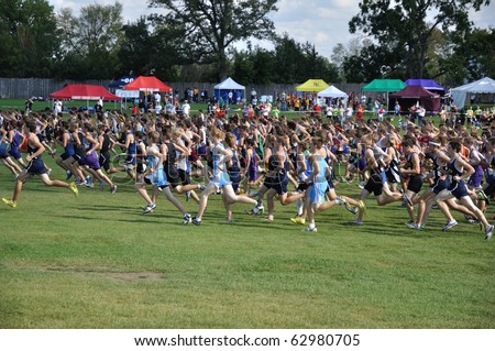ST. PAUL, MN - SEPTEMBER 26 : The start of the Roy Griak Invitational Cross Country Meet with teams from numerous Minnesota high schools participating on September 26, 2009 in St. Paul, MN