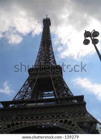 the Eifel tower the Eifel tower