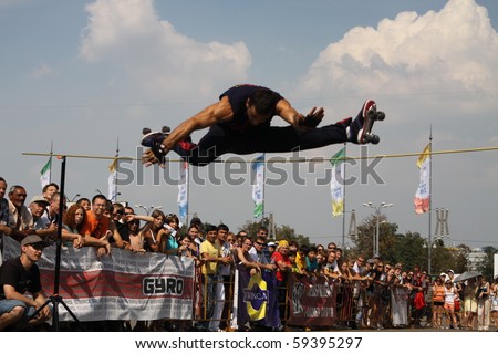 MOSCOW - JULY 31: Luzhniki Olympic arena, Dmitry Podgorny performs a jump - Annual Russian Rollerskating Federation Contest on July 31, 2010 in Moscow