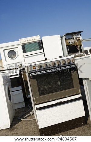 Kitchen Appliance Garbage towards blue sky