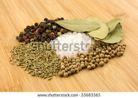 Mix of five different spices
