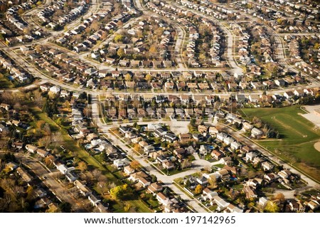 A bunch of houses in different rows and sections.