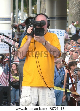 FORT MYERS, FL - APRIL 15: Tax Day Tea Party event videographer in Ft. Myers on April 15, 2009 in Fort Myers.