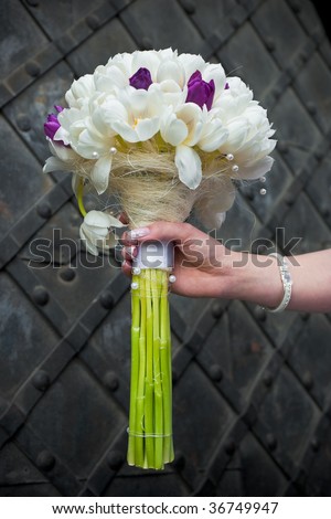 stock-photo-bridal-bouquet-of-tulips-367