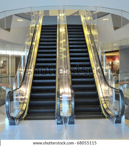 Shop escalator in shopping center