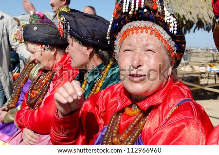 ULAN-UDE, RUSSIA - SEPTEMBER 15: Cultural program of the Baltic Economic Forum. Old women in costumes of Christian Believers at the folklore festival., September 15, 2012 in Ulan-Ude, Buryatia, Russia
