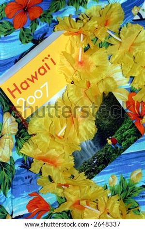 hawaiian shirt lei and trip planner book