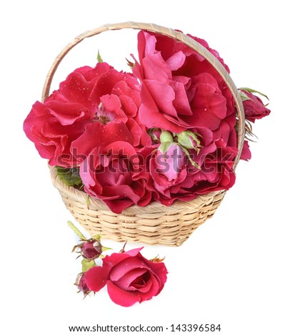 roses in a basket