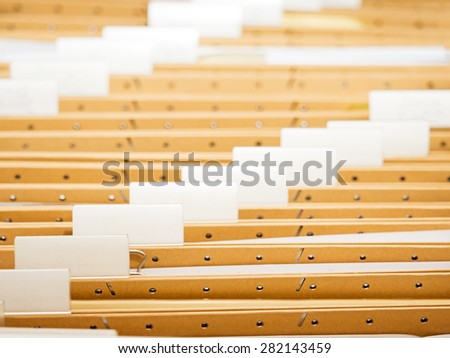 Hanging folders in desktop container