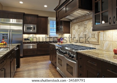 Luxury Kitchens on Luxury Kitchen With Granite Countertops Stock Photo 34589791