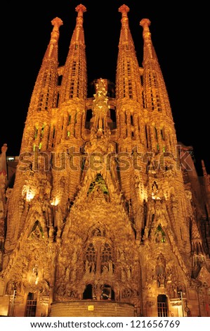 BARCELONA, SPAIN - AUGUST 15: Sagrada Familia at night on August 15, 2012 in Barcelona, Spain. The impressive cathedral designed by Antoni Gaudi is being built since 1882 and is not finished yet