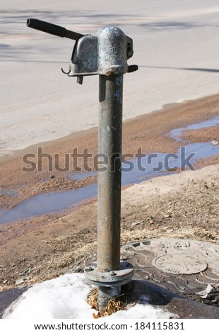 Water-pressure column for water supply