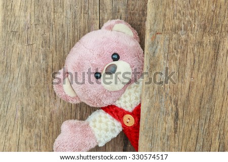 Cute teddy bear say 