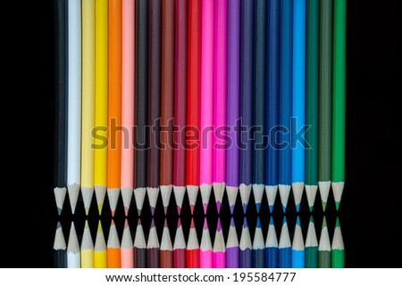 rows of rainbow colored pencils