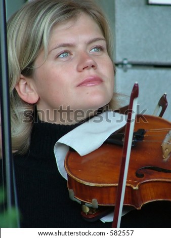beautiful violin player
