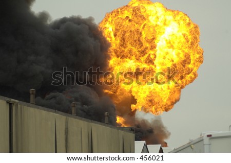 Explosions Rock Fort Worth Texas Chemical Plant.