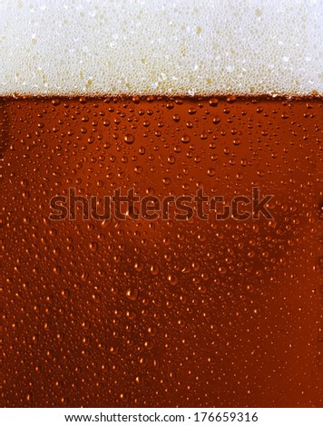 Dewy Black beer glass texture w froth