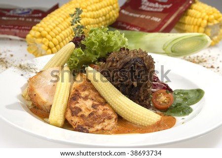 Stewed pork sirloin w corn lettuce, spinach and tomato sauce