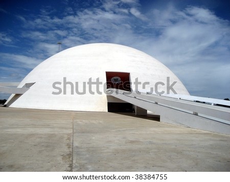 Aleeke+Murray Aleeke Murray http://art-bilet.com/12/brazilian-national-museum