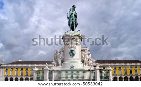 Knight statue in Portugal