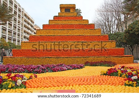  Pyramid Maia made of lemons and oranges in the famous carnival of Menton