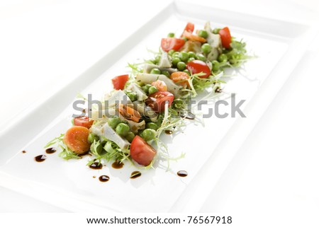 salad, herring, fish, seafood, tomatoes, restaurant, dish, dish, green beans, sauce, cuisine