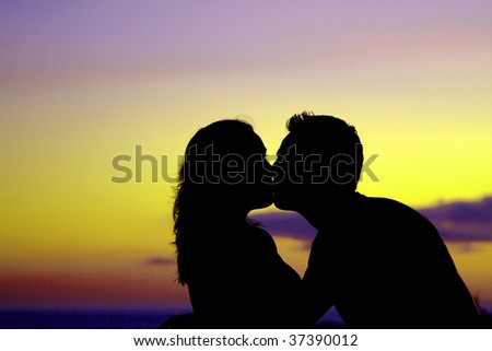 couple kissing silhouette image. Silhouette Of Couple Kissing