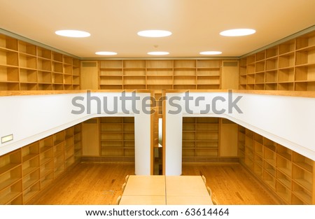 Picture of an empty library at a modern university