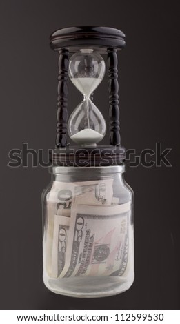 time is money (version with the central composite) - idea of ??investment to earn interest stake in the business, charging pension payments, earnings on securities market and shares