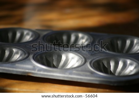 Baking pan in soft light.