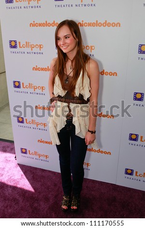 BURBANK - MAY 7: Madeline Carroll attends Lollipop Theater Network 3rd Annual Game Day at Nickelodeon Animation Studios, May 7, 2011 in Burbank, CA
