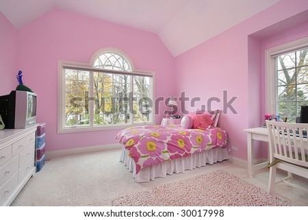 Girl's pink bedroom