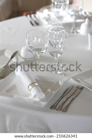 Empty table setting before dinner