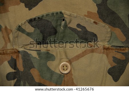 camouflage pants pocket