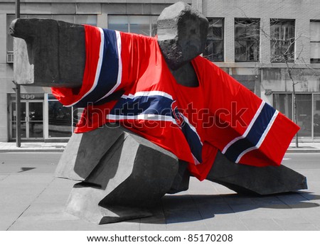MONTREAL- CANADA-APRIL 11: Montreal Canadians goaltender Carey Price giant shirt on big bronze sculpture in down town Montreal on April 11 2008, Montreal Canada