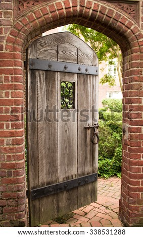 open door to the secret garden