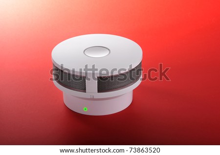 Fire alarm with green light signal (smoke detector)