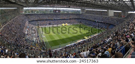 MILAN, MAY 11 : The Italian Championship game of Inter versus Siena was held on May 11, 2008 in Milan, Italy